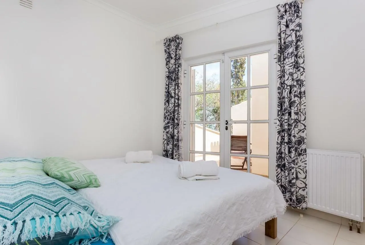 Top Cliff Villa With Ocean View And Pool At Stunning Cliffs Burgau